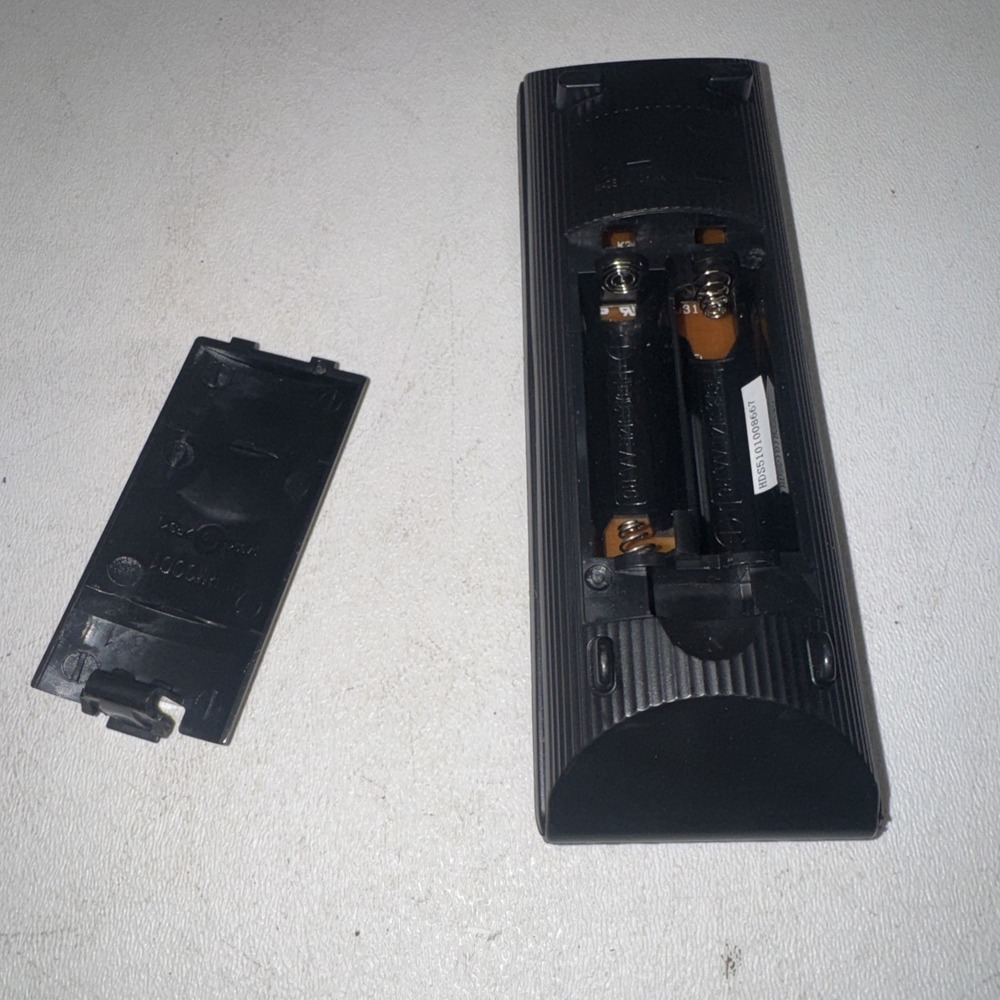 Sony RMT-D197A DVD Remote - OEM Original - Picture 3 of 3